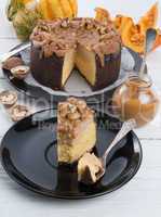 Pumpkin cheesecake with nuts