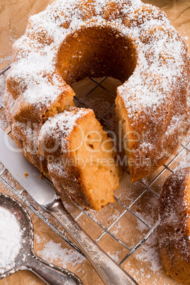 gluten-free cake with rice flour and kaymak