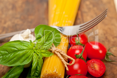 Italian spaghetti pasta tomato and basil