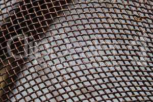 Photo of the rusty iron mesh