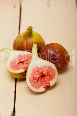 fresh figs on a rustic table