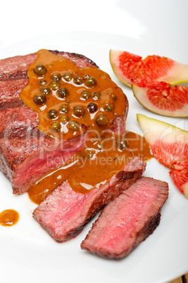 green peppercorn beef filet mignon