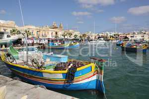 Boote im Hafen von Marsaxlokk auf der Insel Malta