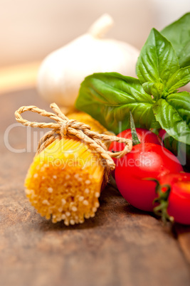 Italian spaghetti pasta tomato and basil