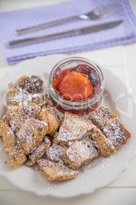 Kaiserschmarrn mit Zwetschgenröster