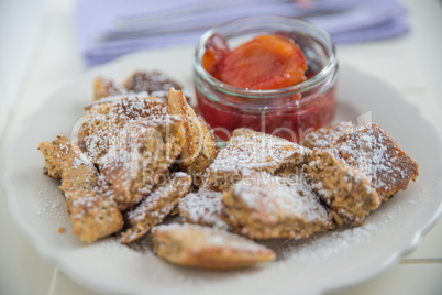 Kaiserschmarrn mit Zwetschgenröster