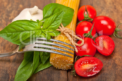 Italian spaghetti pasta tomato and basil