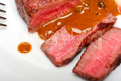 green peppercorn beef filet mignon