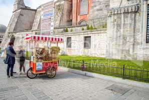 ISTANBUL, TURKEY - SEP 15: Fresh roasted sweet corn vendor as se