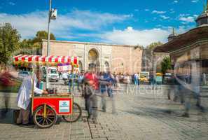 ISTANBUL, TURKEY - SEP 15: Fresh roasted sweet corn vendor as se