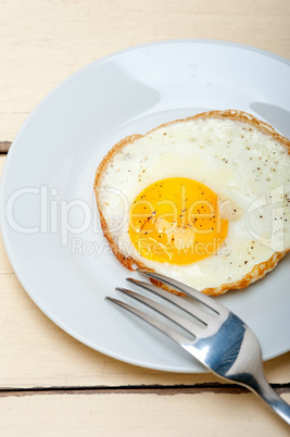 egg sunny side up