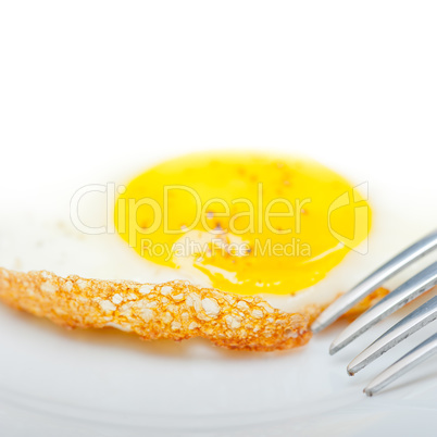 egg sunny side up