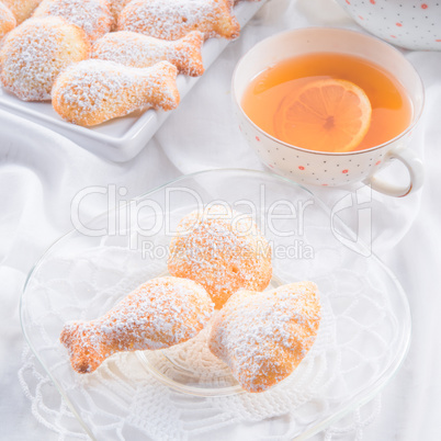 fresh baked madeleines cookies