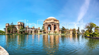 The Palace of Fine Arts panorama in San Francisco