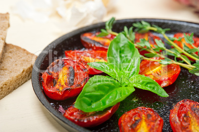 baked cherry tomatoes with basil anf thyme