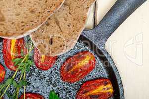 baked cherry tomatoes with basil anf thyme