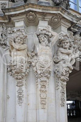 Skulpturen am Zwinger in Dresden