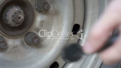 Car Tire Loosening Nut