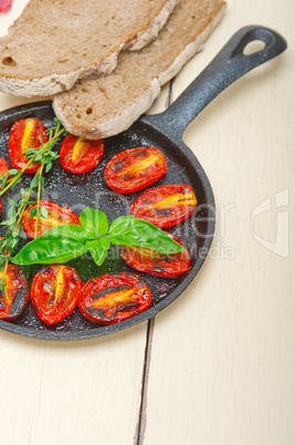 baked cherry tomatoes with basil and thyme