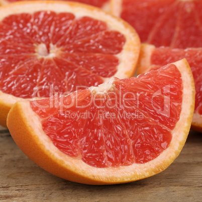 Nahaufnahme geschnittene Grapefruit Früchte