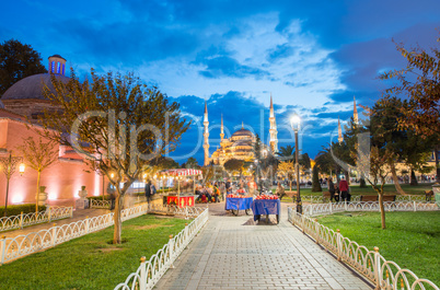 Amazing night view of Blue Mosque - Istanbul, Turkey