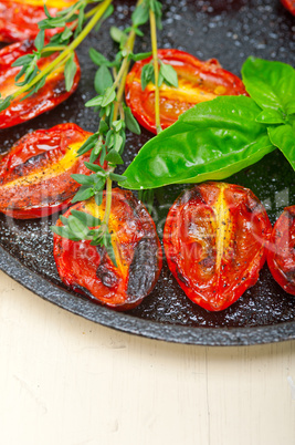 baked cherry tomatoes with basil and thyme