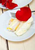 whipped cream mango cake