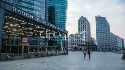 Berlin Potsdamer Platz in the evening - DSLR hyperlapse