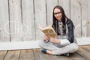 Pretty hipster reading a book