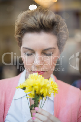 Pretty blonde smelling yellow flowers