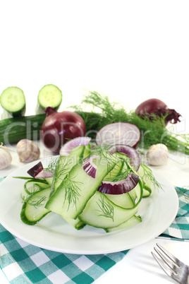 Gurkensalat mit Dill