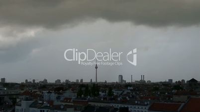 Berlin Neukölln Skyline bei Gewitter
