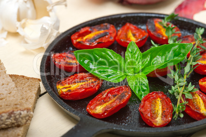 baked cherry tomatoes with basil and thyme