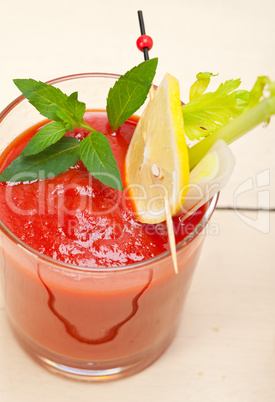 fresh tomato juice