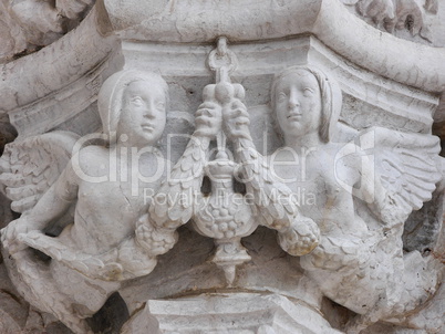 Engelskulptur an Hieronymuskloster Lissabon
