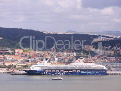 Sicht auf Lissabon und Tejo