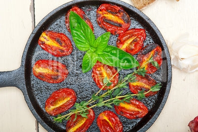 baked cherry tomatoes with basil and thyme