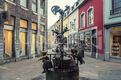 Puppenbrunnen in Aachen