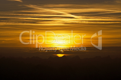 Sonenuntergang in den Alpen