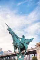 Statue at Bir-Hakeim bridge in Paris