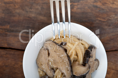 Italian spaghetti pasta and mushrooms