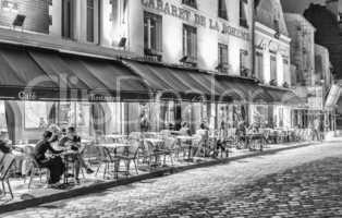 PARIS - JULY 22, 2014: Tourists in Place du Tertre in Montmartre