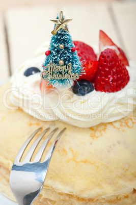 christmas tree on crepe pancake cake