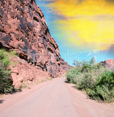 Canyon road