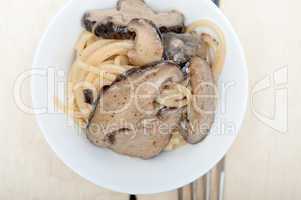 Italian spaghetti pasta and mushrooms