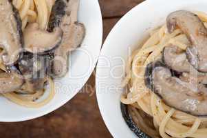 Italian spaghetti pasta and mushrooms