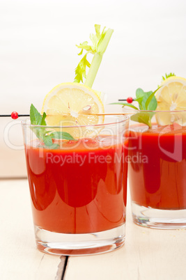 fresh tomato juice