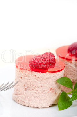 fresh raspberry cake mousse dessert