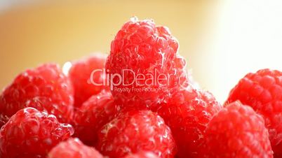 Raspberries loop gyrating