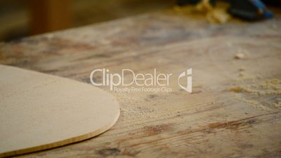 Wood planer working in flamenco guitar